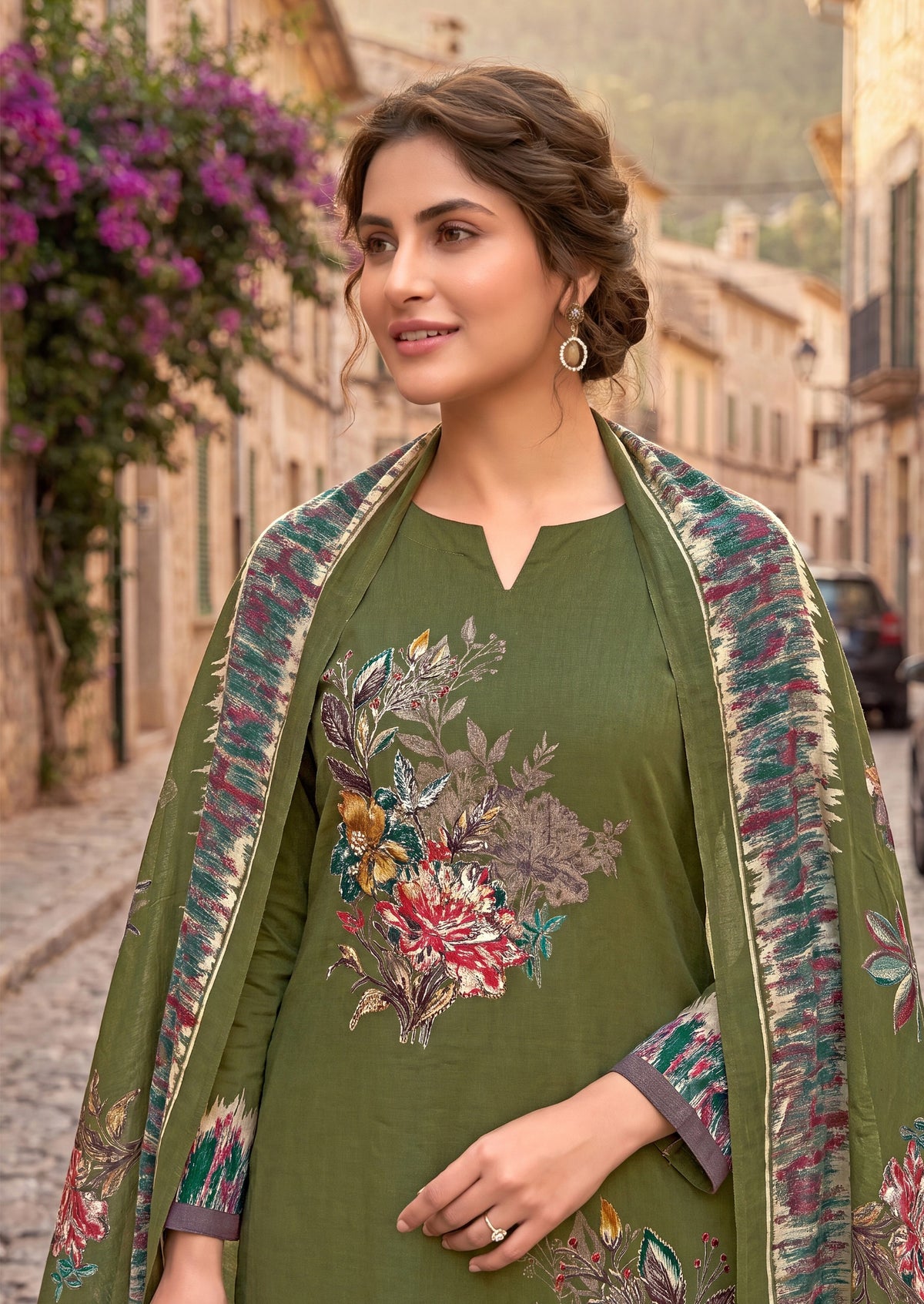Mahunisa Premium - Dorika Designer Zam Cotton Embroidered Suit Set